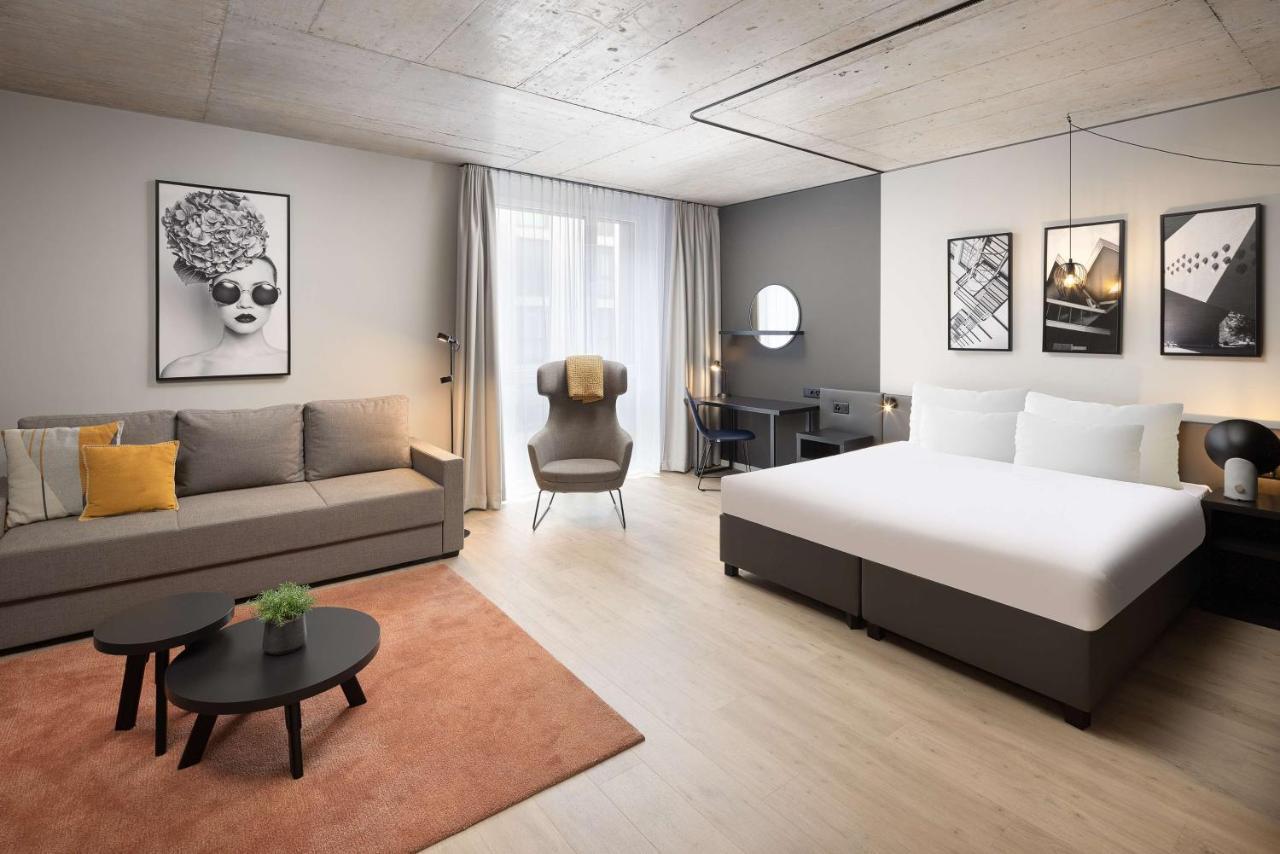 Radisson & Zurich 4*