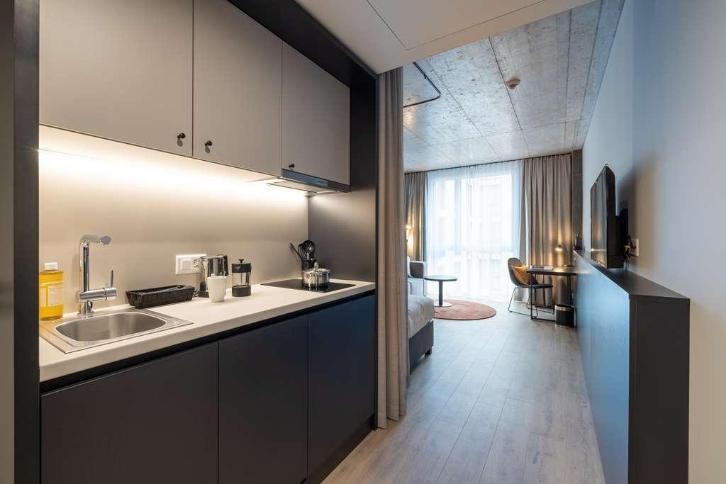 Radisson & Zurich Aparthotel 4*